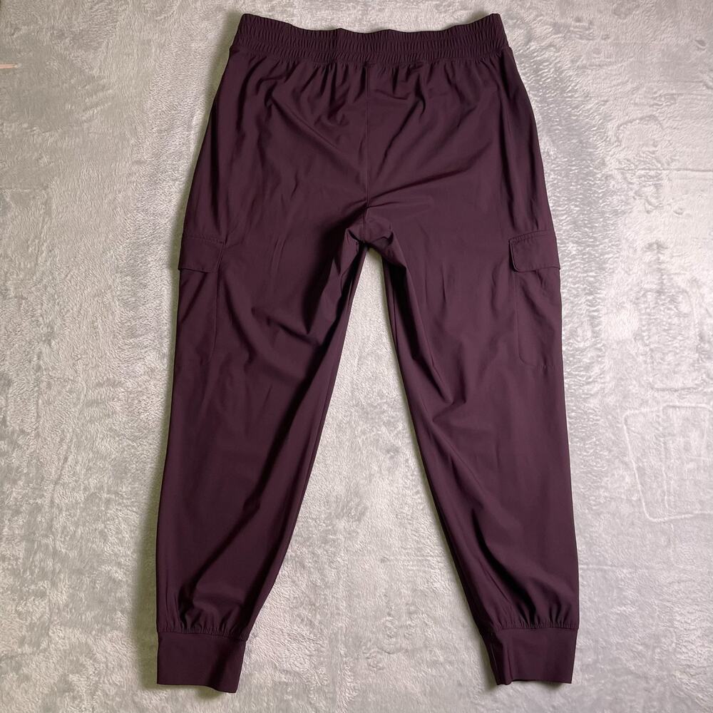 Old Navy Active SleekTech Cargo Joggers Womens Large Plum Athletic Travel Casual - Picture 8 of 8